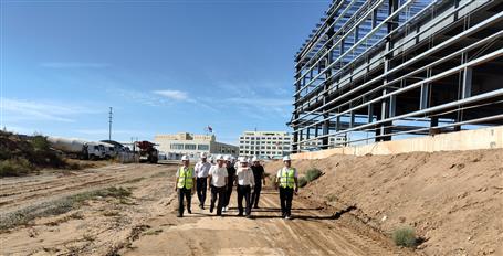 綠地大基建集團到冶建公司內(nèi)蒙古項目調(diào)研